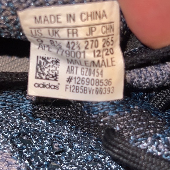 Yeezy Boost 380 Covellite - Picture 5 of 6